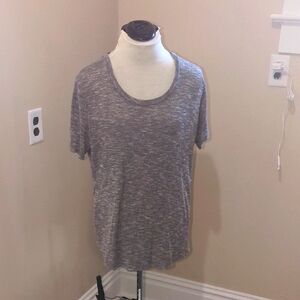 Francesca's marled grey t-shirt, size L